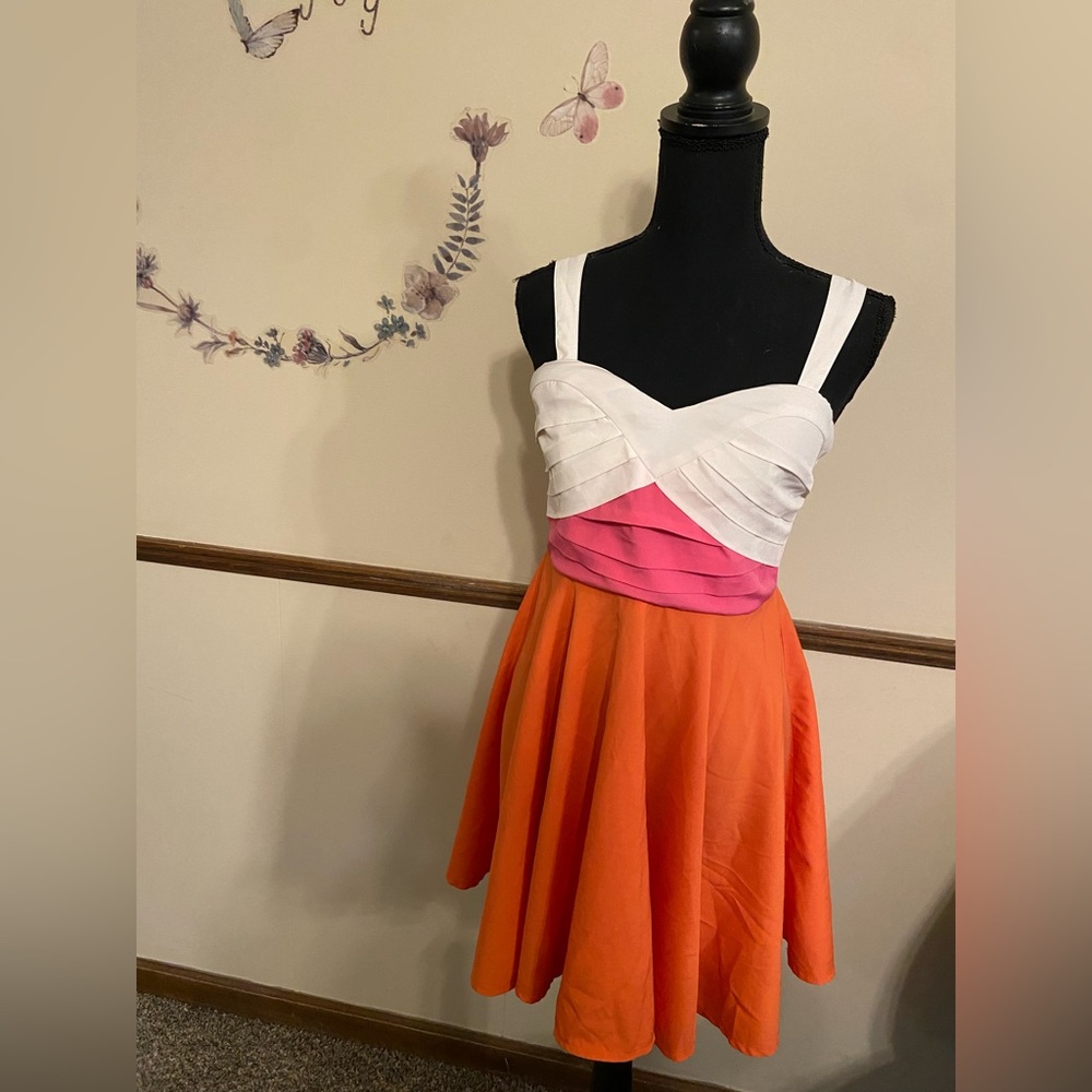 🐝NEW LISTING young threads short dress